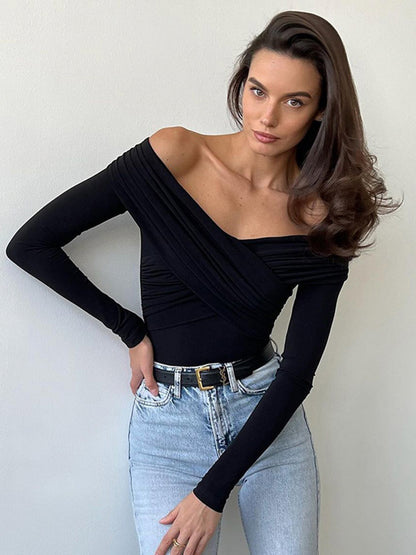 Beautifully Finished Pullover in a Timeless Design