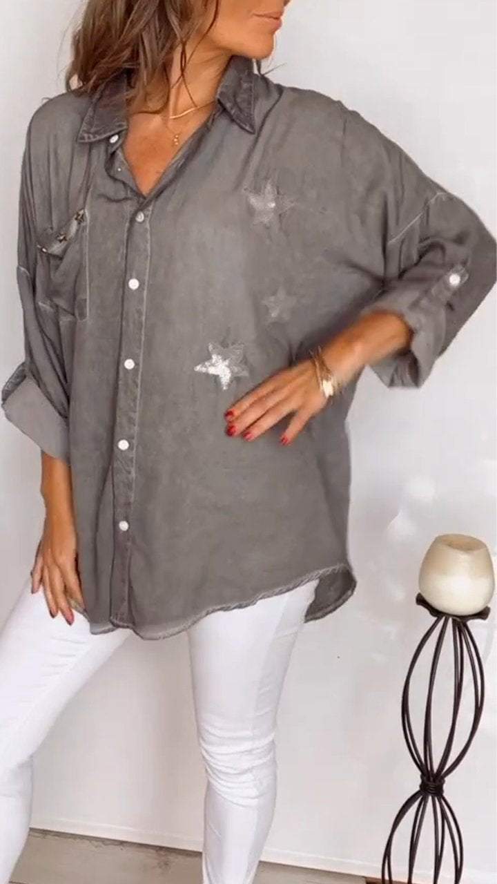 Classic Vintage Shirt with a Flattering Fit