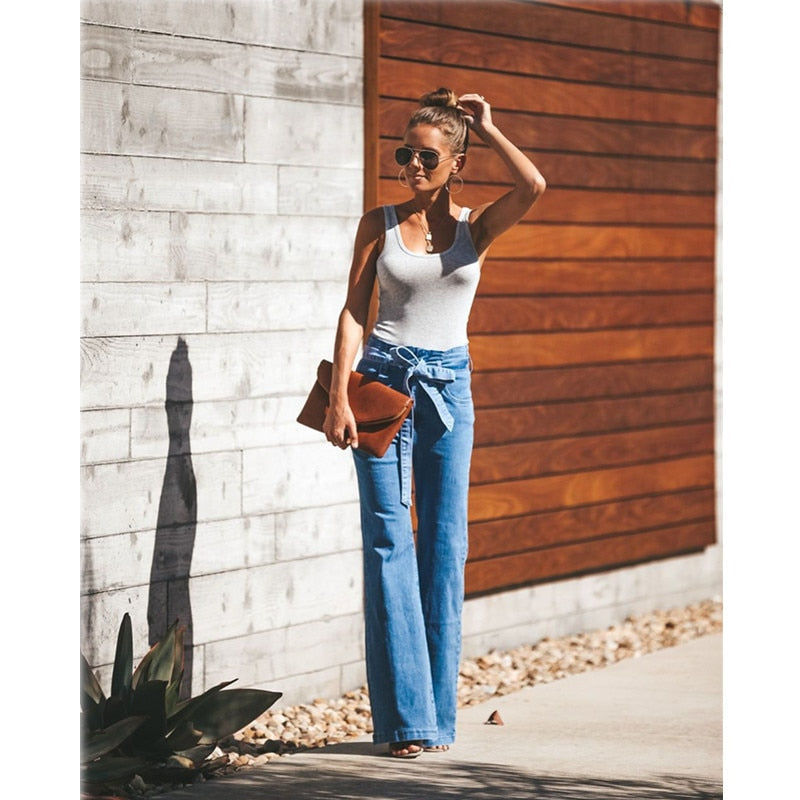 Well Tailored Garment with a Graceful Silhouette