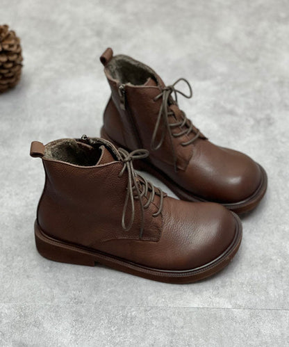 Elegantly Styled Boots for Everyday Wear
