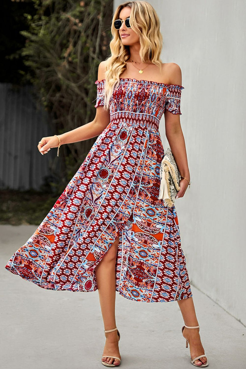 Classic Vintage Dress with a Flattering Fit