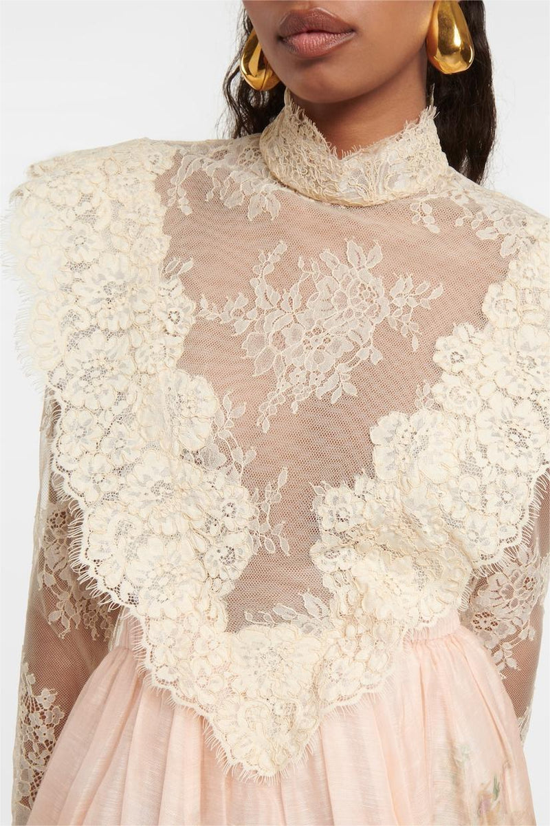Classic Vintage & Enduringly Stylish Top