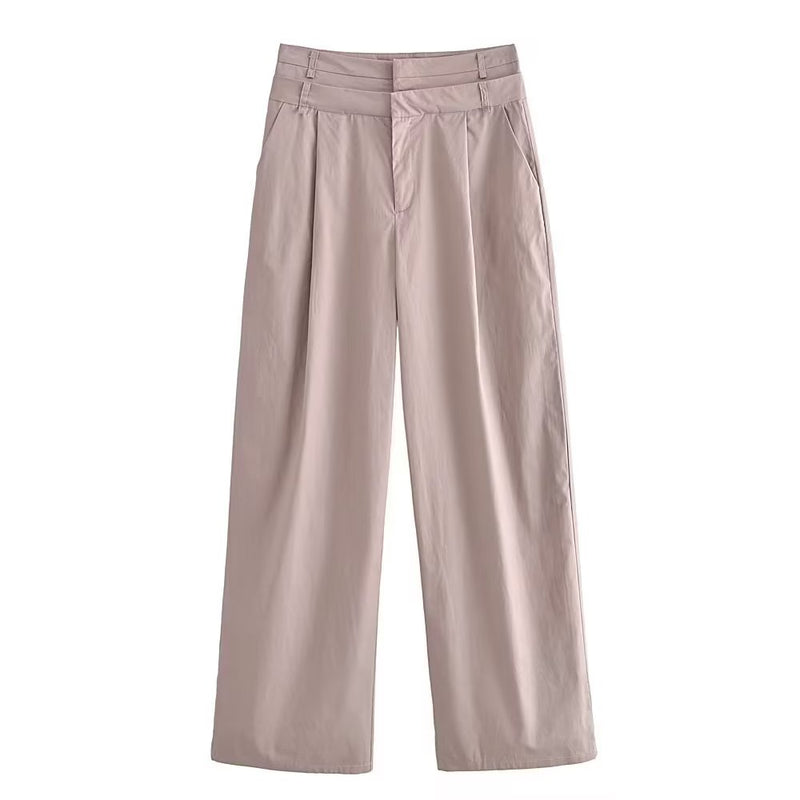 Sophisticated Pants with a Clean Classic Look