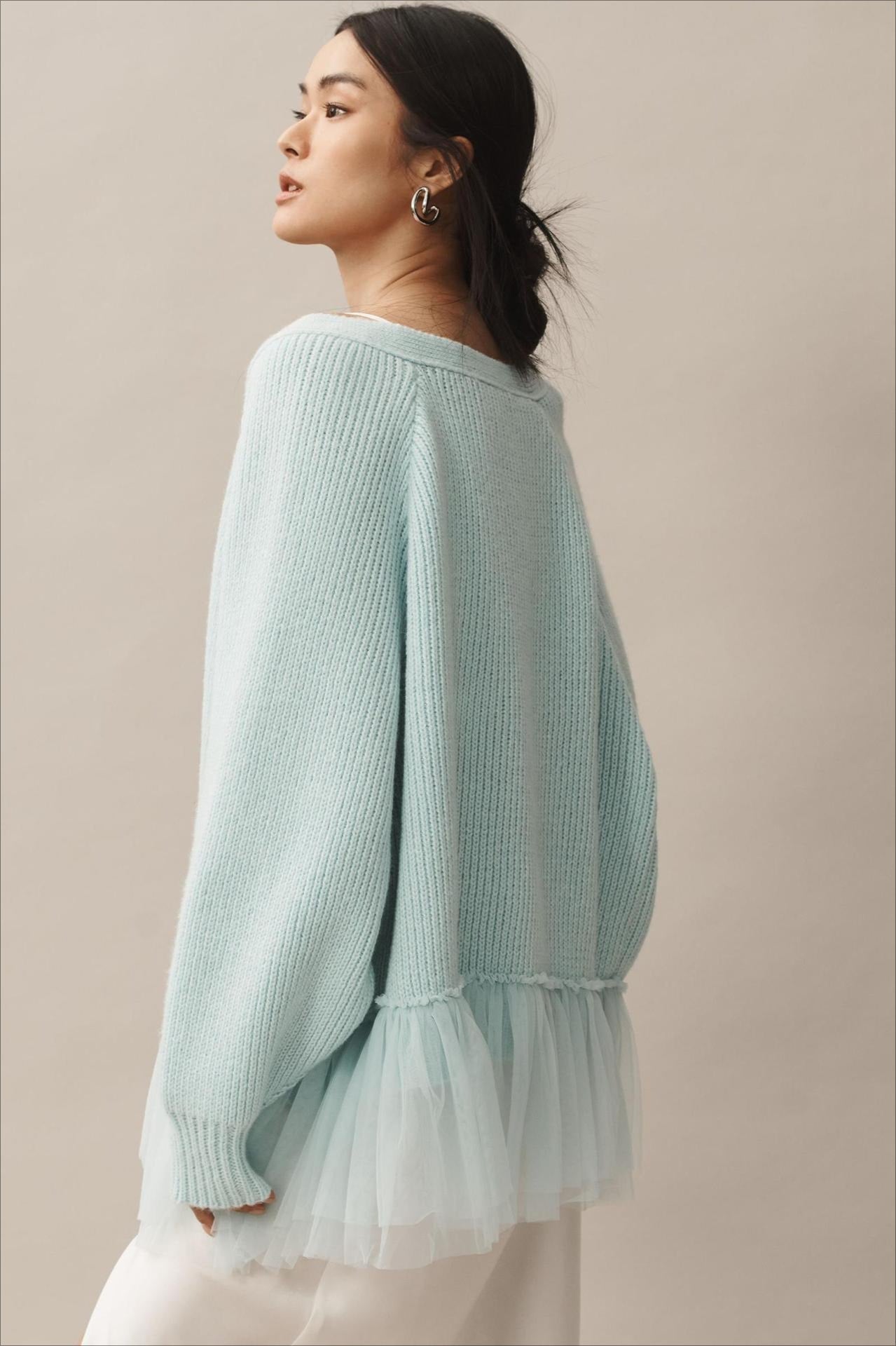 Gracefully Styled Cardigan for Any Occasion