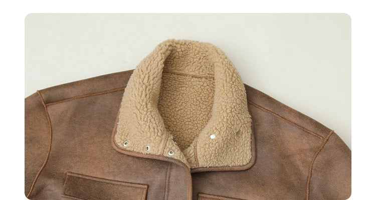Gracefully Styled Jacket for Any Occasion