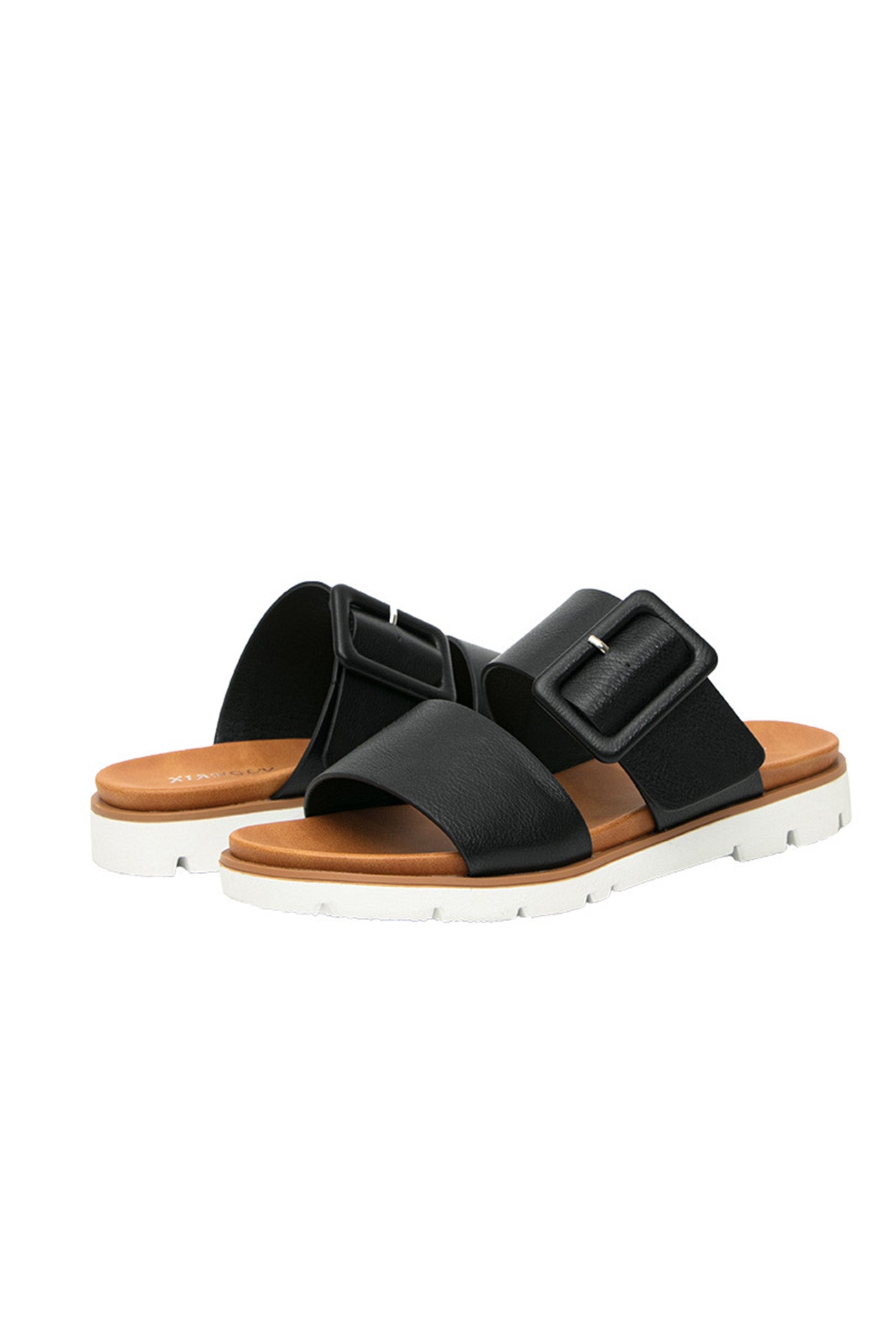 Effortlessly Elegant Sandals with a Timeless Design