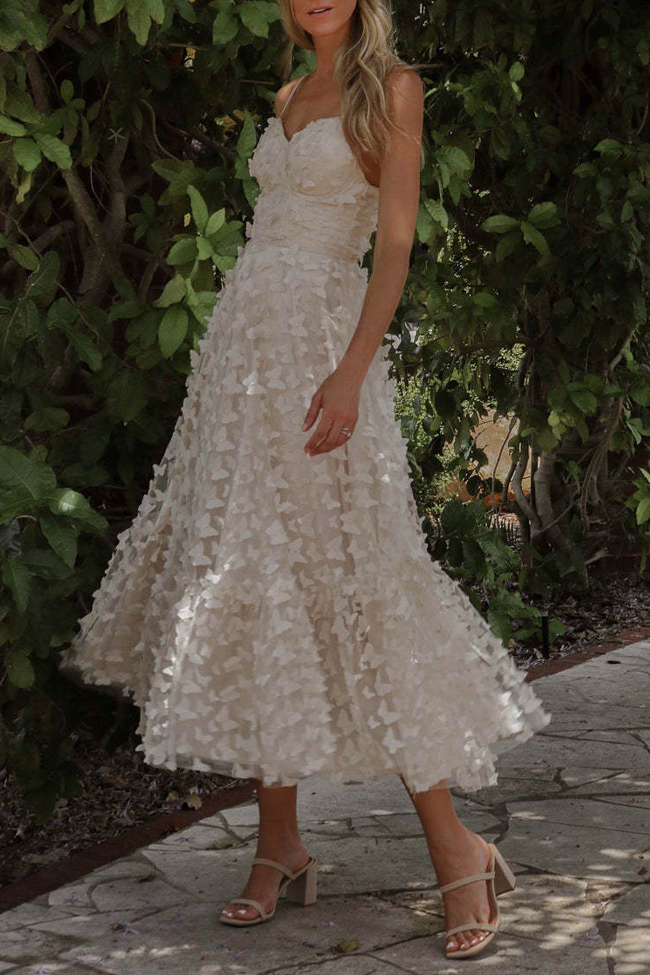 Classic Vintage & Enduringly Stylish Dress