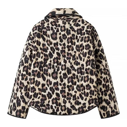 Elegantly Styled Jacket for Everyday Wear