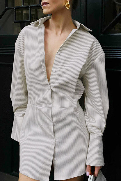 Sophisticated Dress with a Clean Classic Look