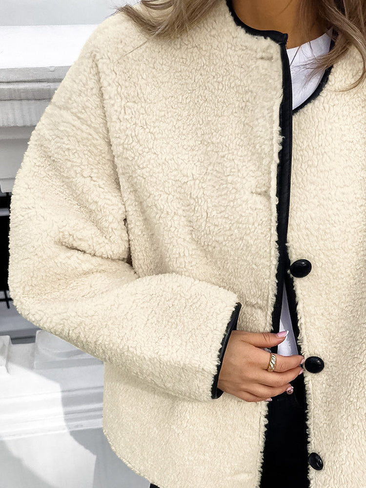 Beautifully Crafted Cardigan in a Classic Style
