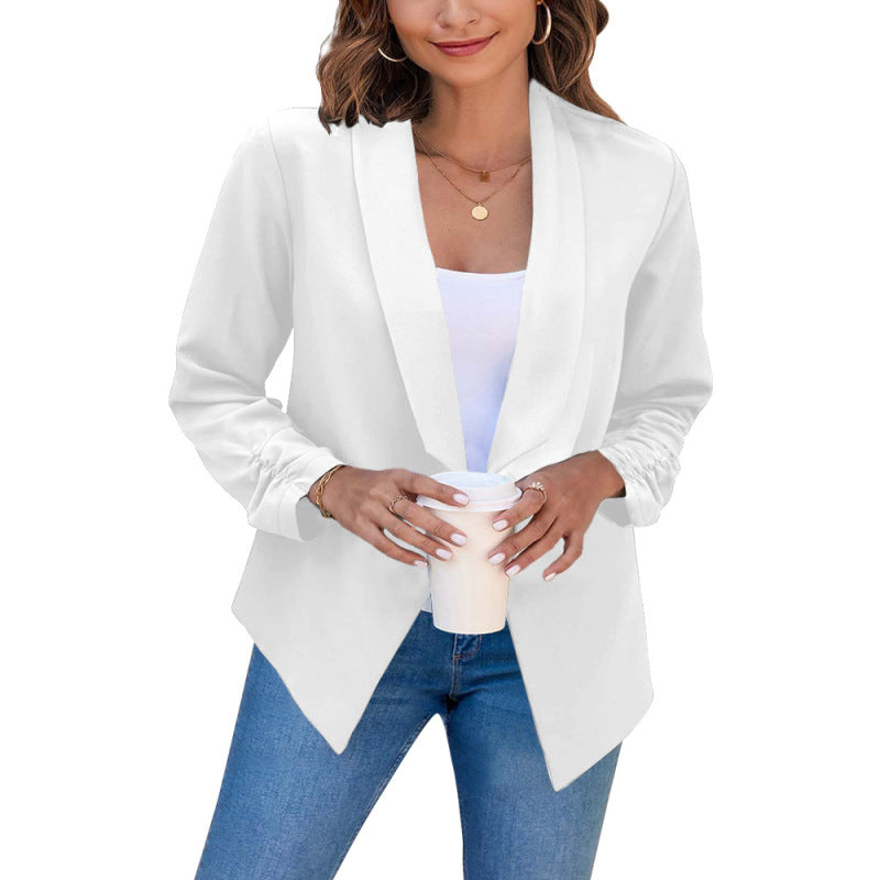 Beautifully Finished Coat in a Timeless Design