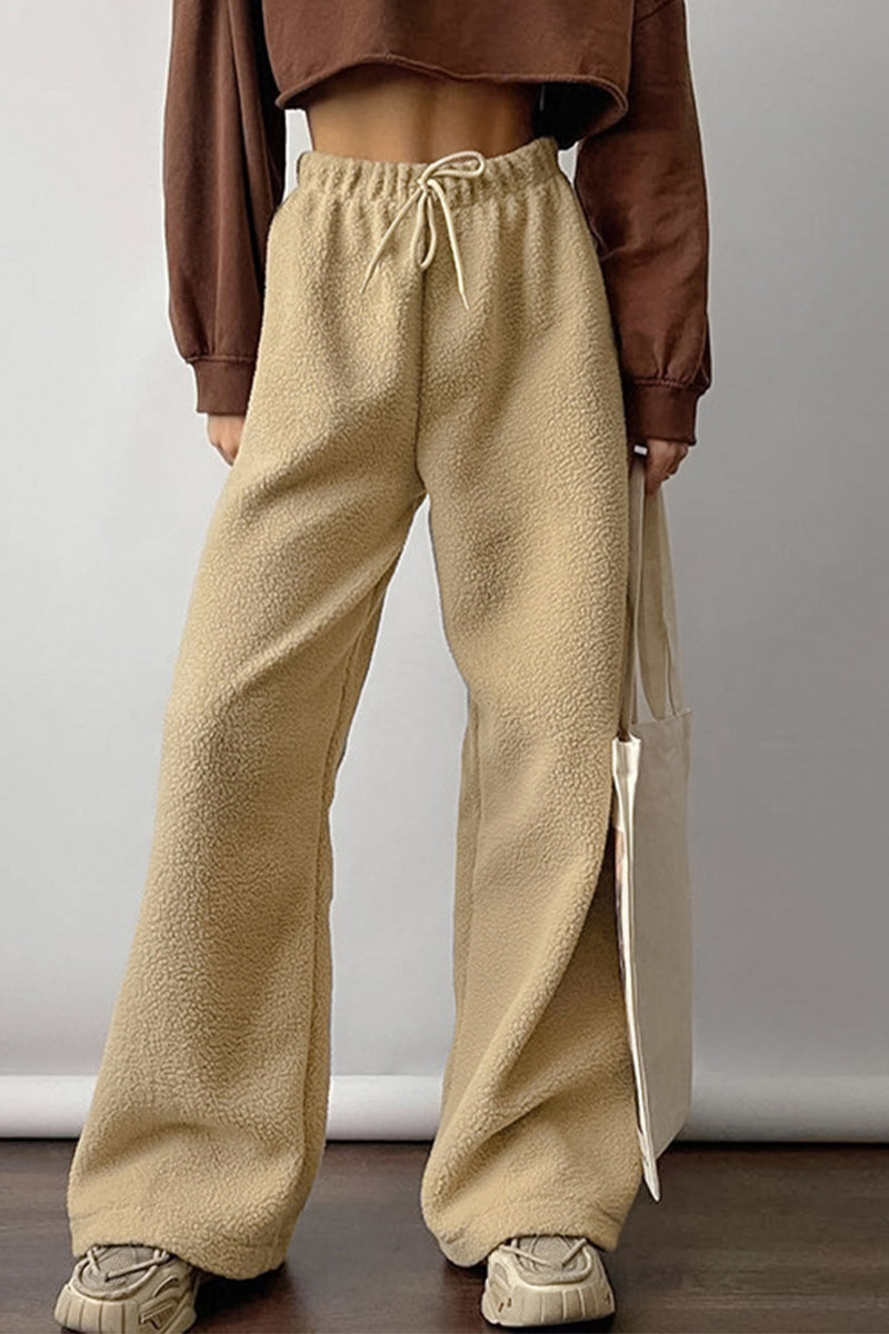 Effortlessly Elegant Garment with a Timeless Design