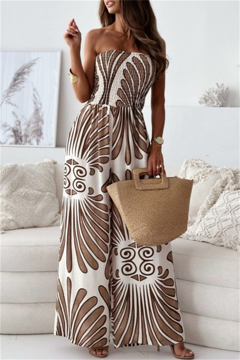 Sophisticated Garment with a Clean Classic Look