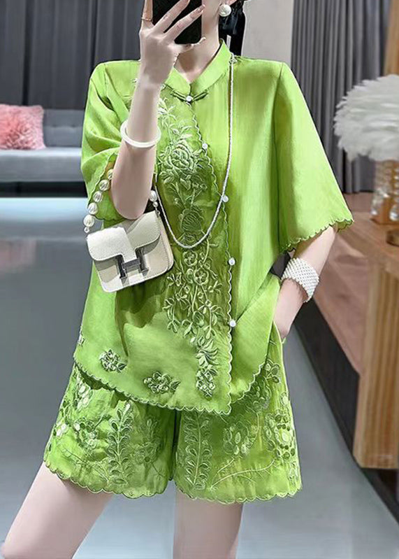 Gracefully Styled Shirt for Any Occasion