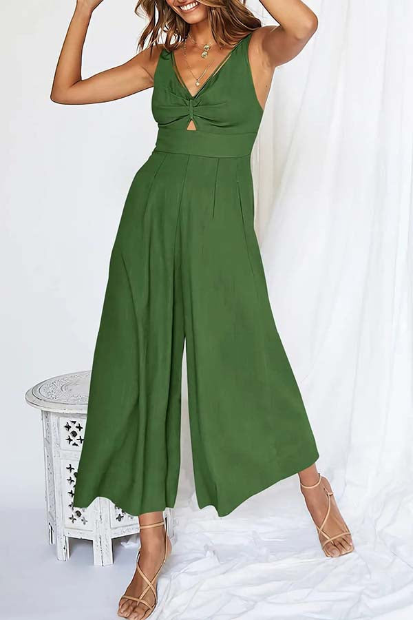 Effortlessly Elegant Garment with a Timeless Design