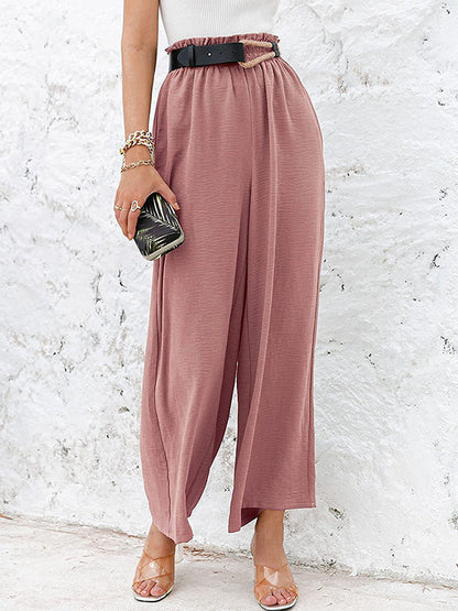 Effortlessly Elegant Pants with a Timeless Design