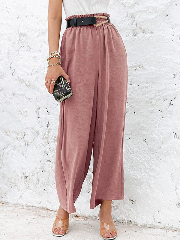 Effortlessly Elegant Pants with a Timeless Design