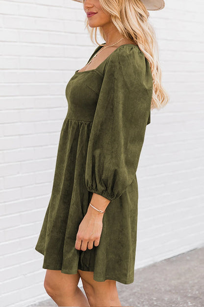 Classic Vintage & Enduringly Stylish Dress