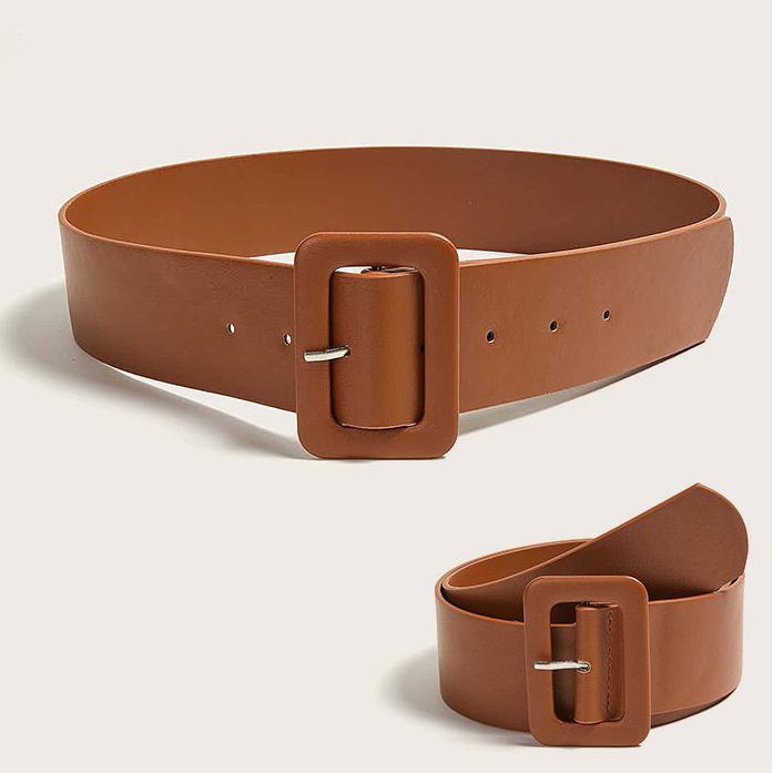 Sophisticated Garment with a Clean Classic Look