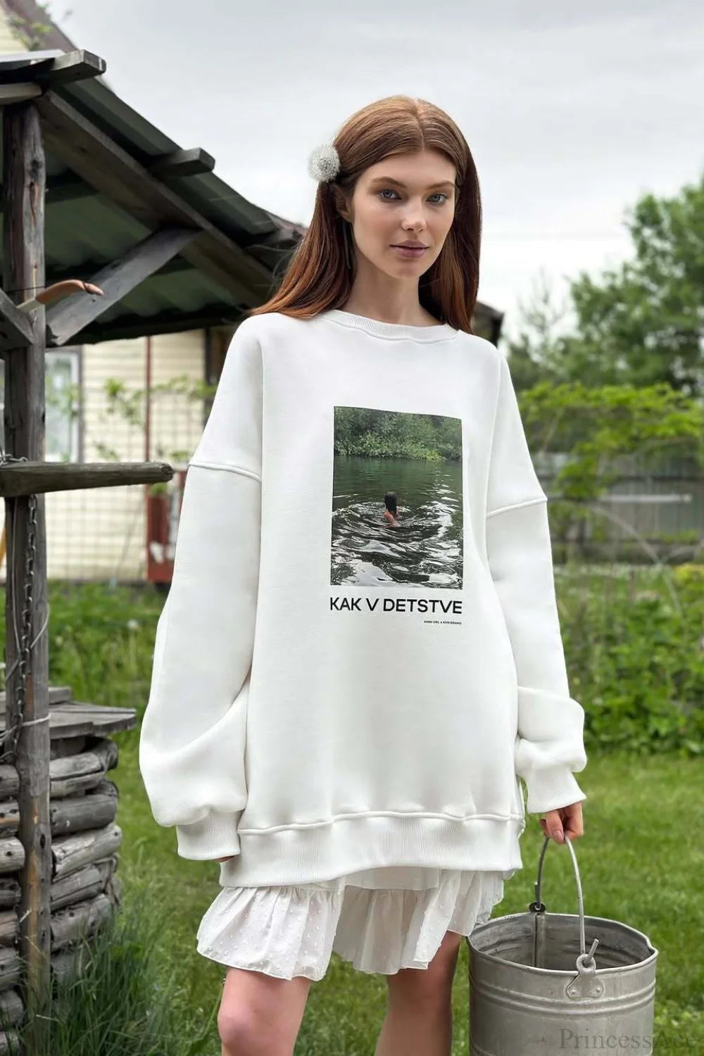 Elegantly Styled Pullover for Everyday Wear