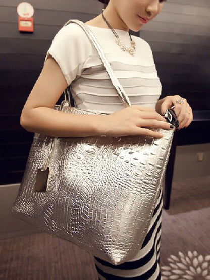 Polished Bag with an Effortless Classic Look
