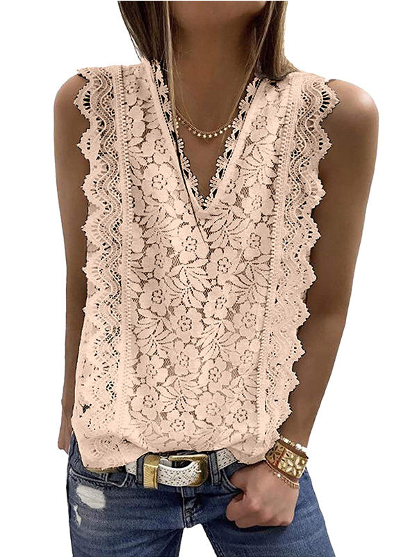 Effortlessly Elegant Top with a Timeless Design