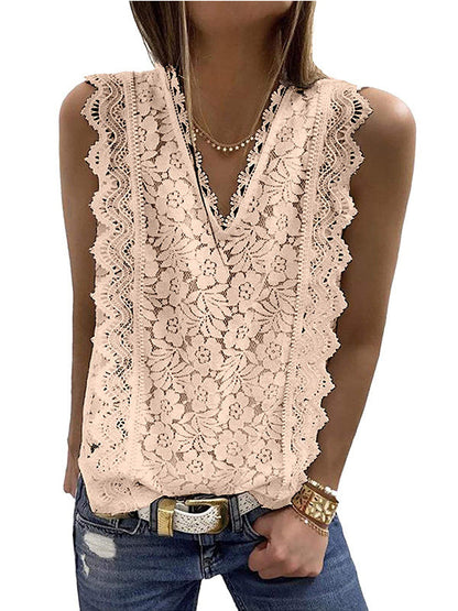Effortlessly Elegant Top with a Timeless Design