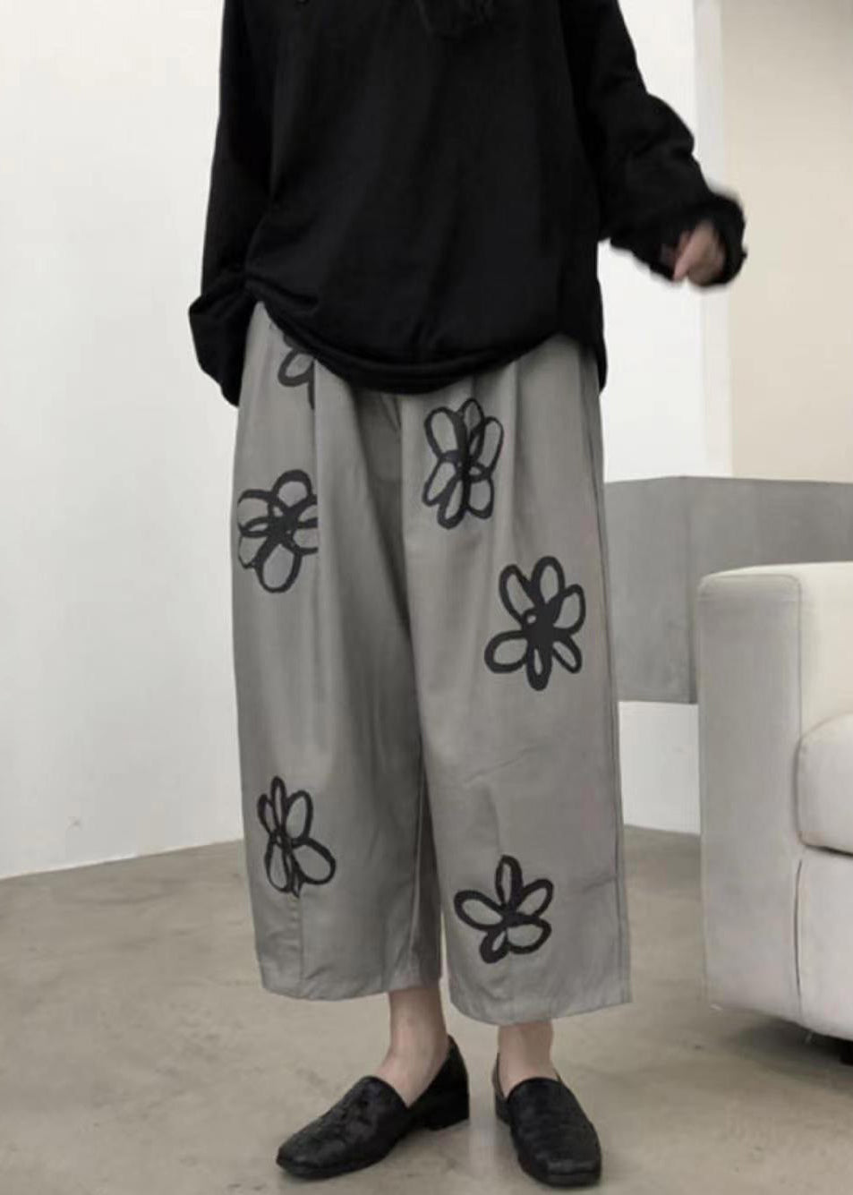 Classic Vintage Pants with a Flattering Fit