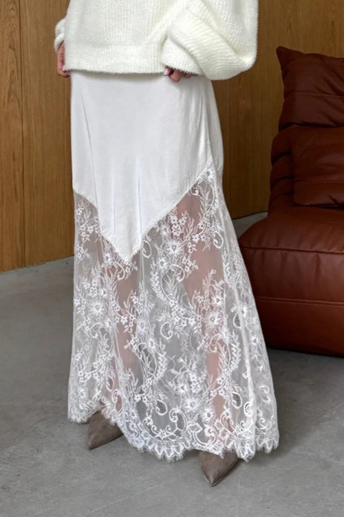 Gracefully Styled Garment for Any Occasion