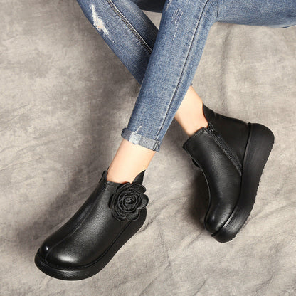 Well Tailored Boots with a Graceful Silhouette