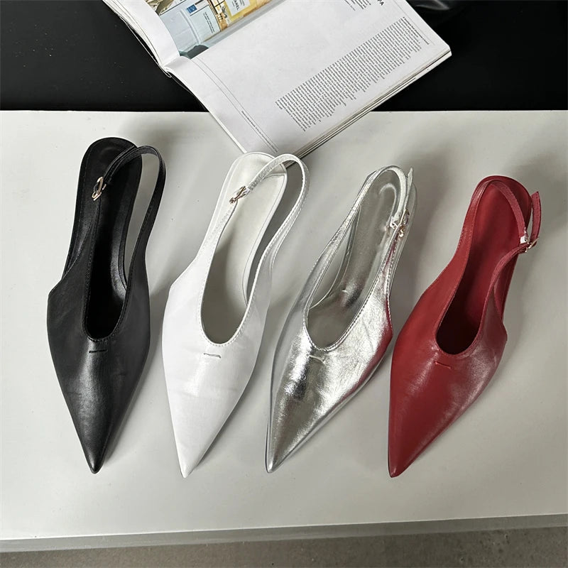 Classic Vintage Heels with a Flattering Fit