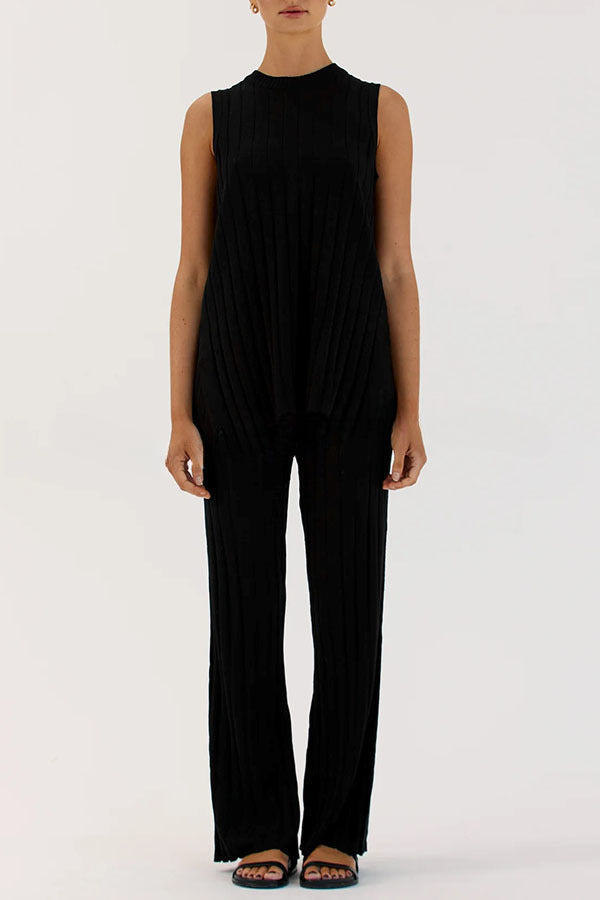Classic Vintage Pants with a Flattering Fit