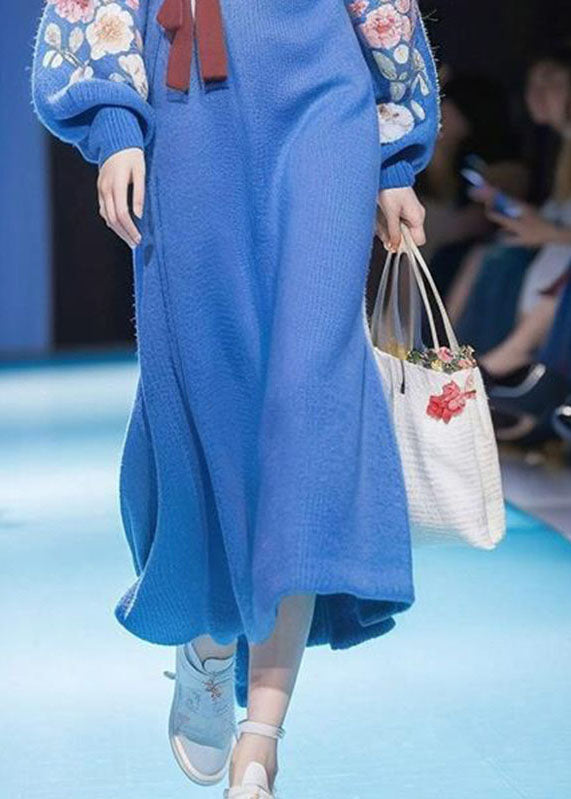 Well Tailored Sweater with a Graceful Silhouette