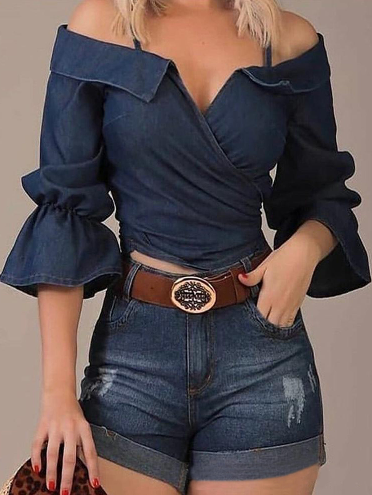 Sophisticated Shirt with a Clean Classic Look