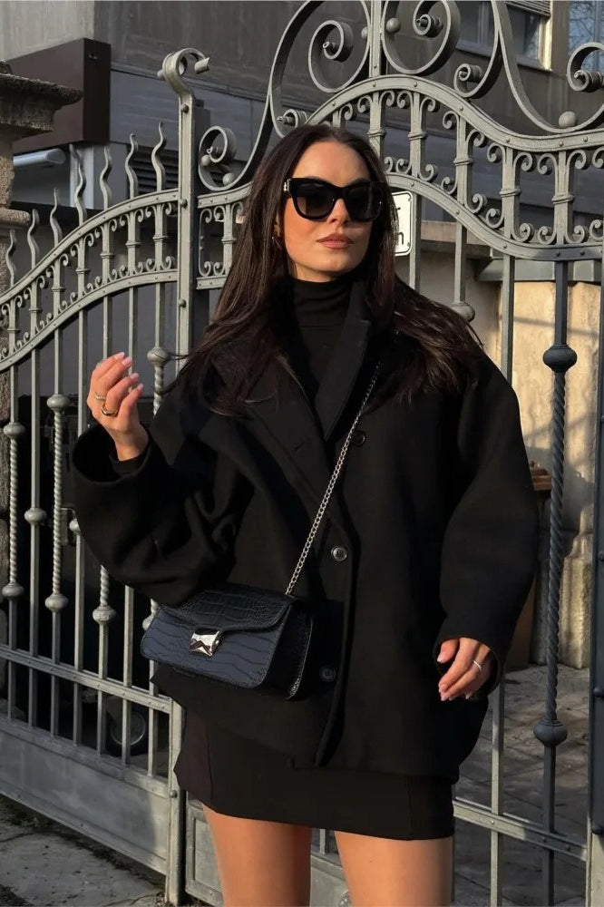Gracefully Styled Jacket for Any Occasion