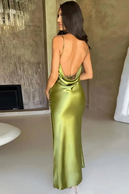 Gracefully Styled Garment for Any Occasion
