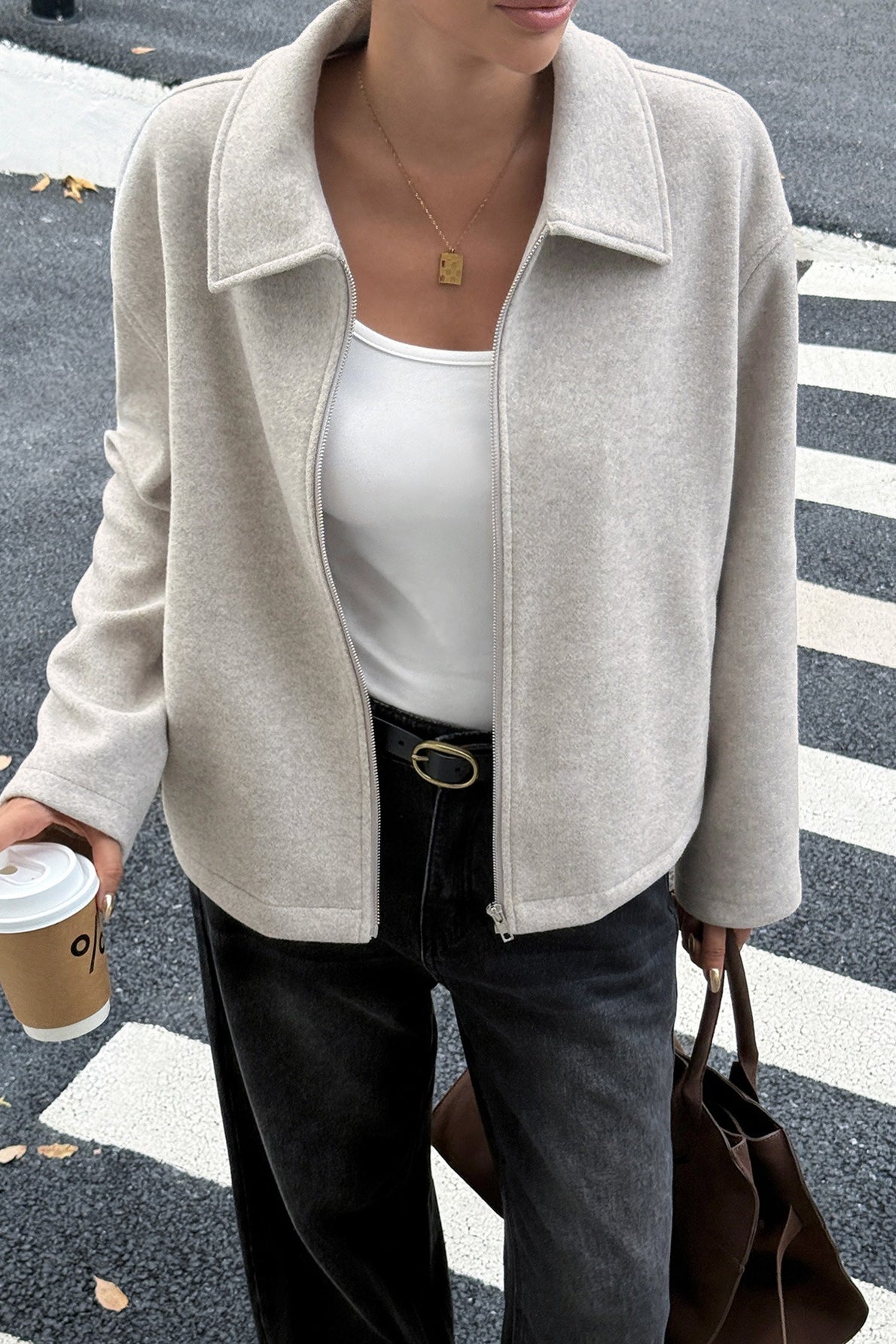 Well Tailored Jacket with a Graceful Silhouette