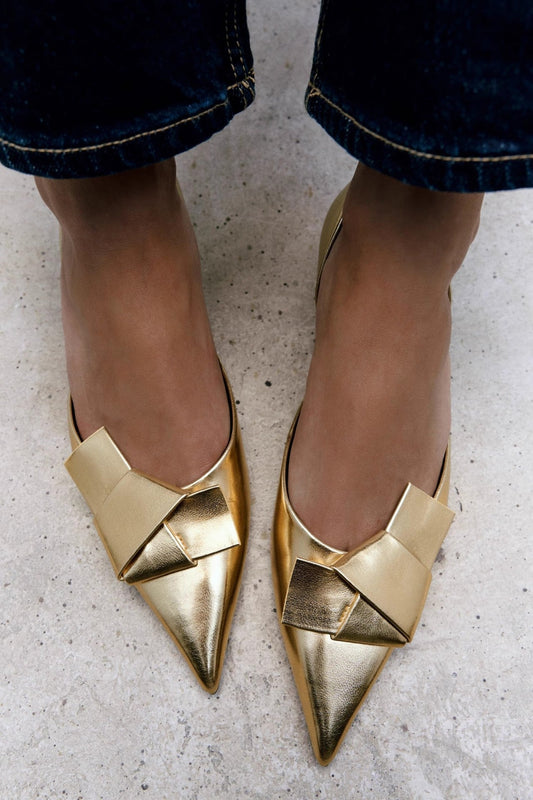 Vintage Inspired Heels with a Contemporary Edge