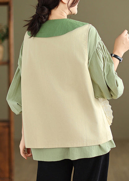 Well Tailored Blouse with a Graceful Silhouette