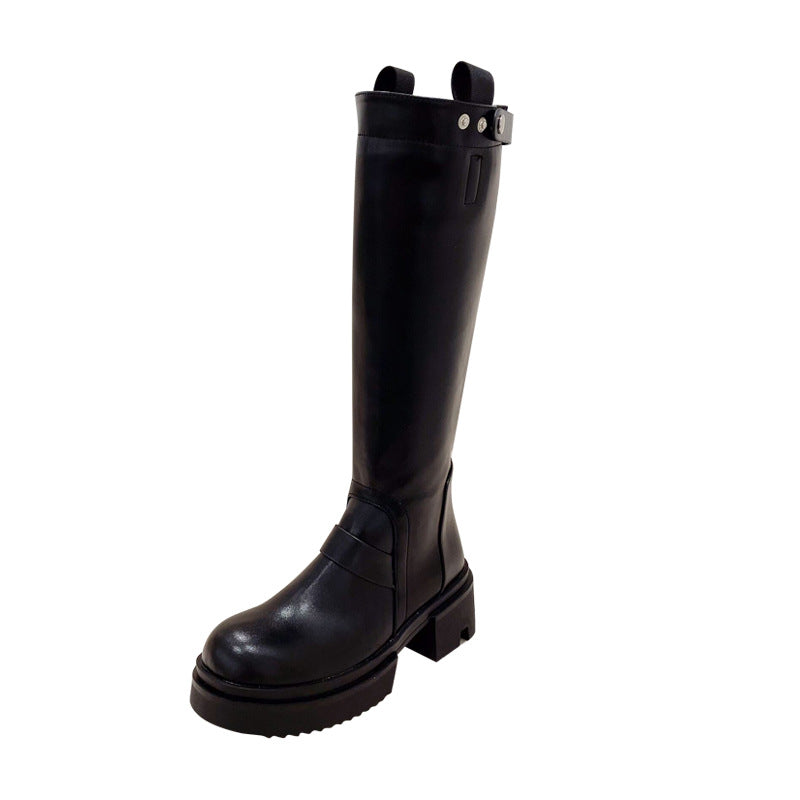 Polished Boots with an Effortless Classic Look