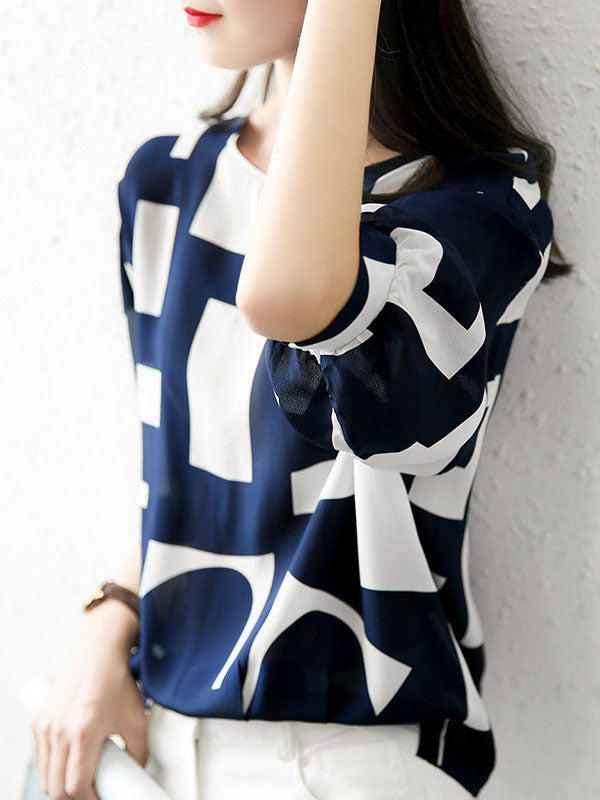 Polished Blouse with an Effortless Classic Look