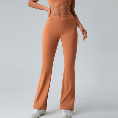 Effortlessly Elegant Pants with a Timeless Design
