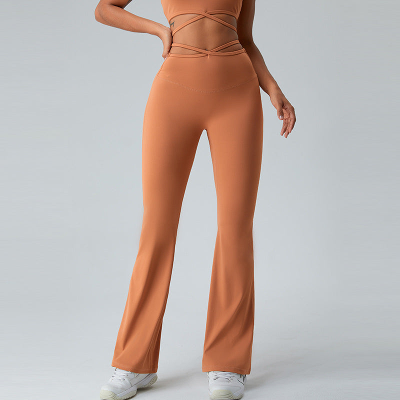 Effortlessly Elegant Pants with a Timeless Design