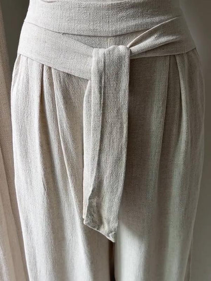 Sophisticated Trousers with a Clean Classic Look