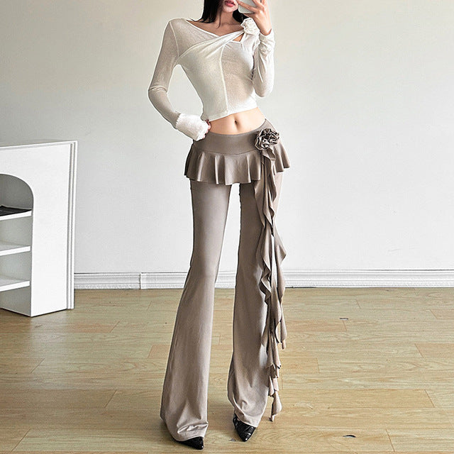 Classic Vintage Pants with a Flattering Fit