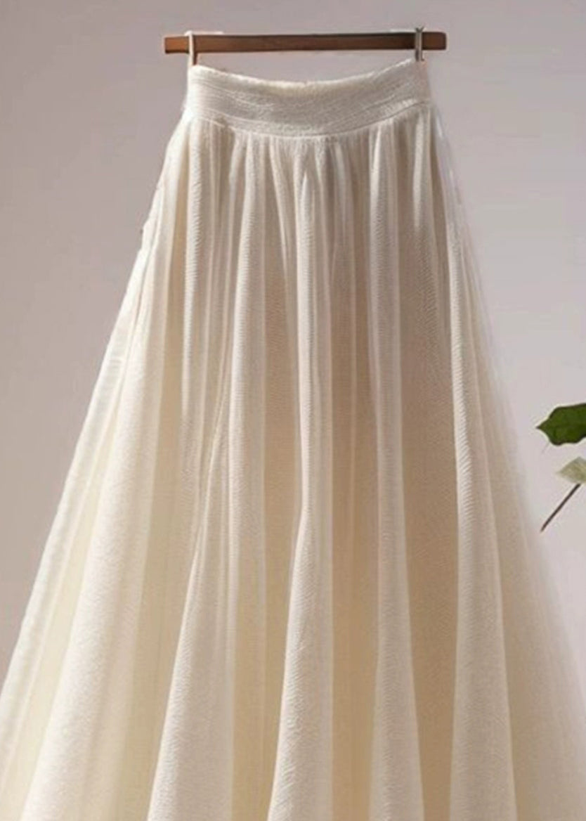 Sophisticated Garment with a Clean Classic Look