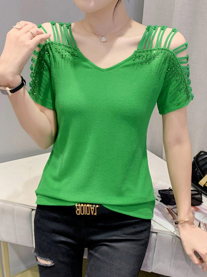 Well Tailored T-Shirt with a Graceful Silhouette