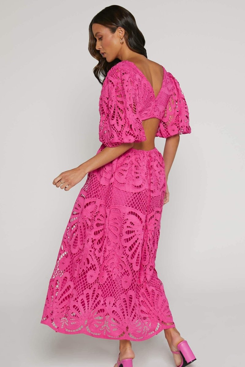 Gracefully Styled Dress for Any Occasion