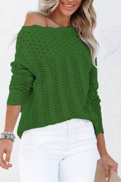 Effortlessly Elegant Sweater with a Timeless Design