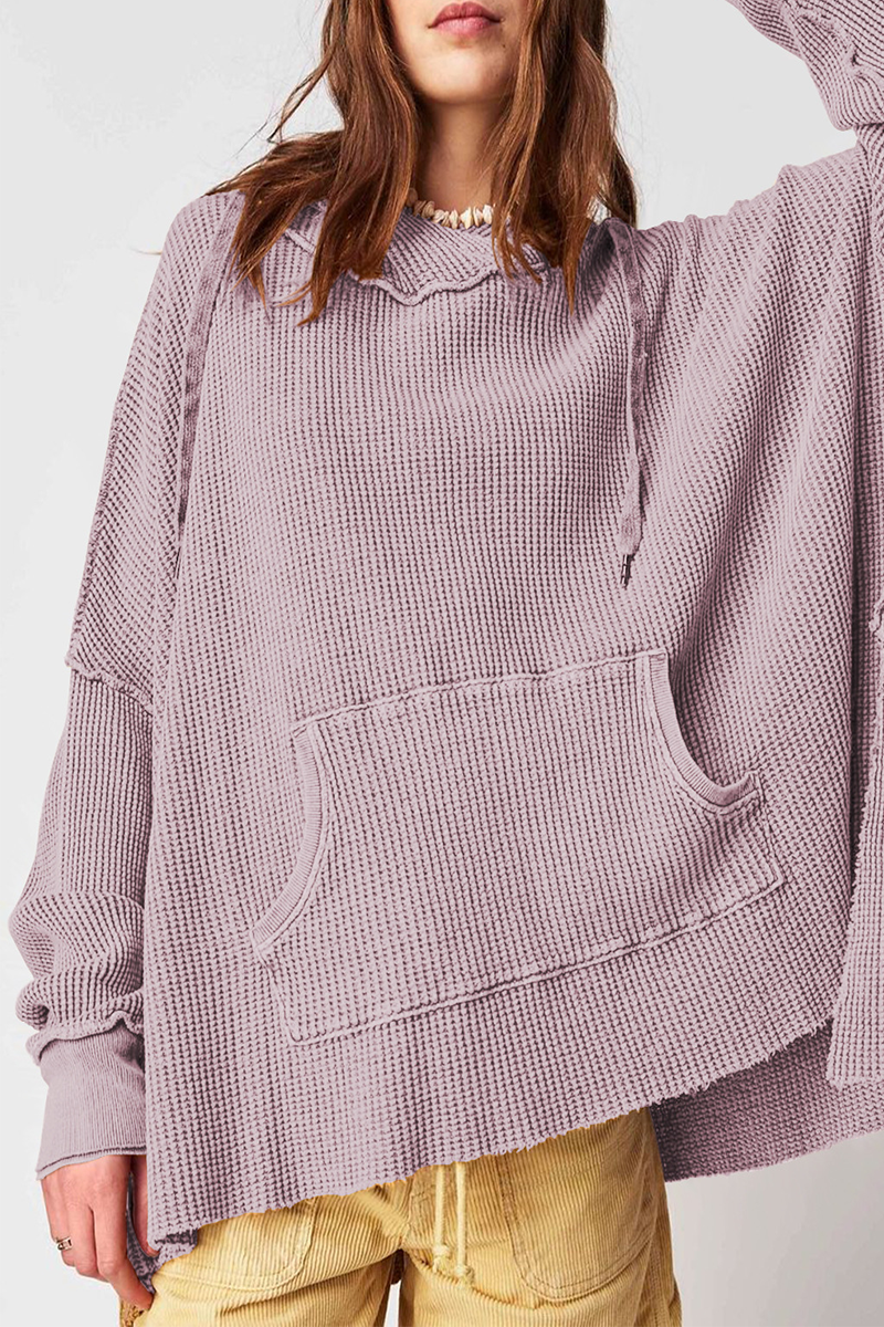 Well Tailored Top with a Graceful Silhouette